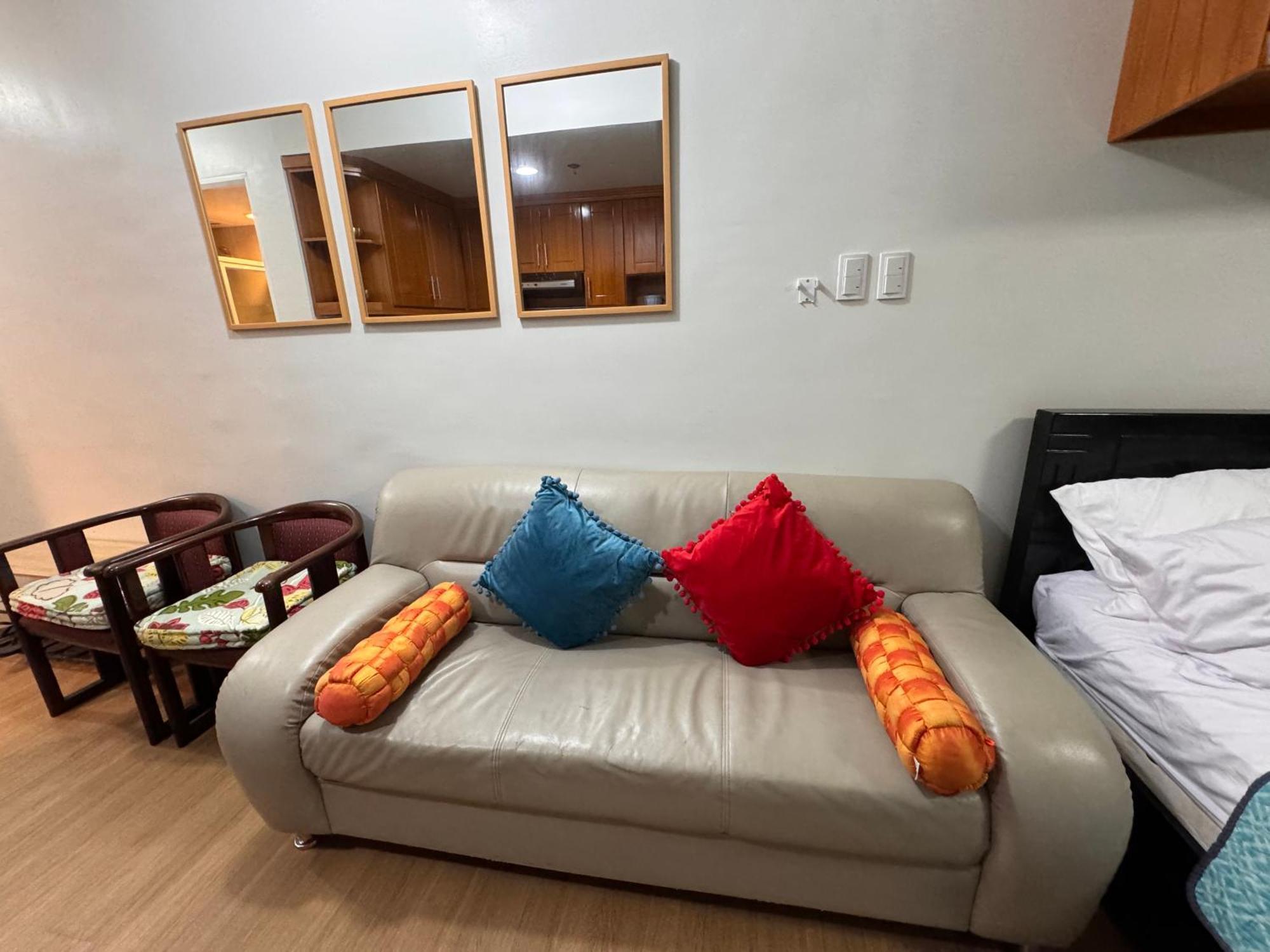 Cozyvilla At Pine Suites Tagaytay 2Br Or Studio With Free Parking 2Br In Basement Parking And Studio In Offsite Parking Tagaytay City Exterior foto
